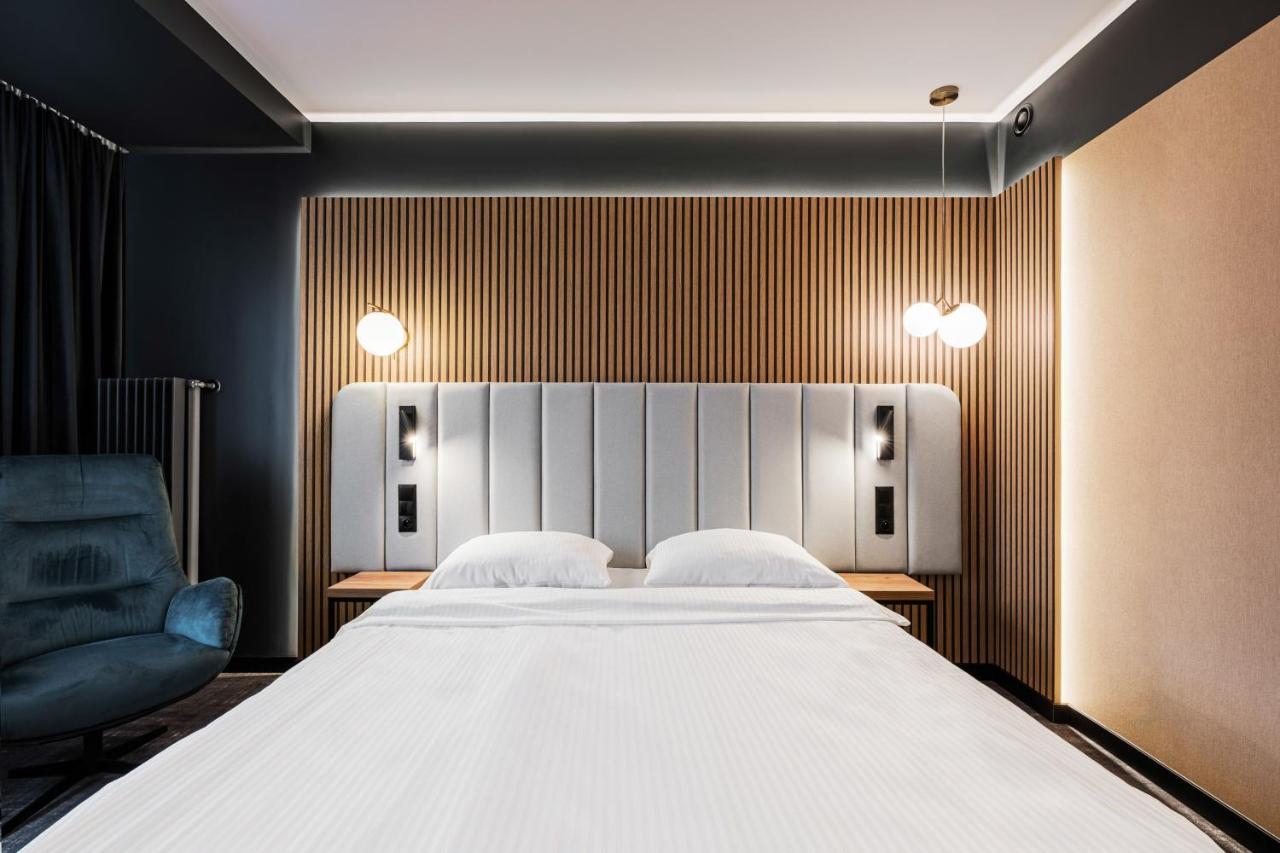 Artis Loft 3*